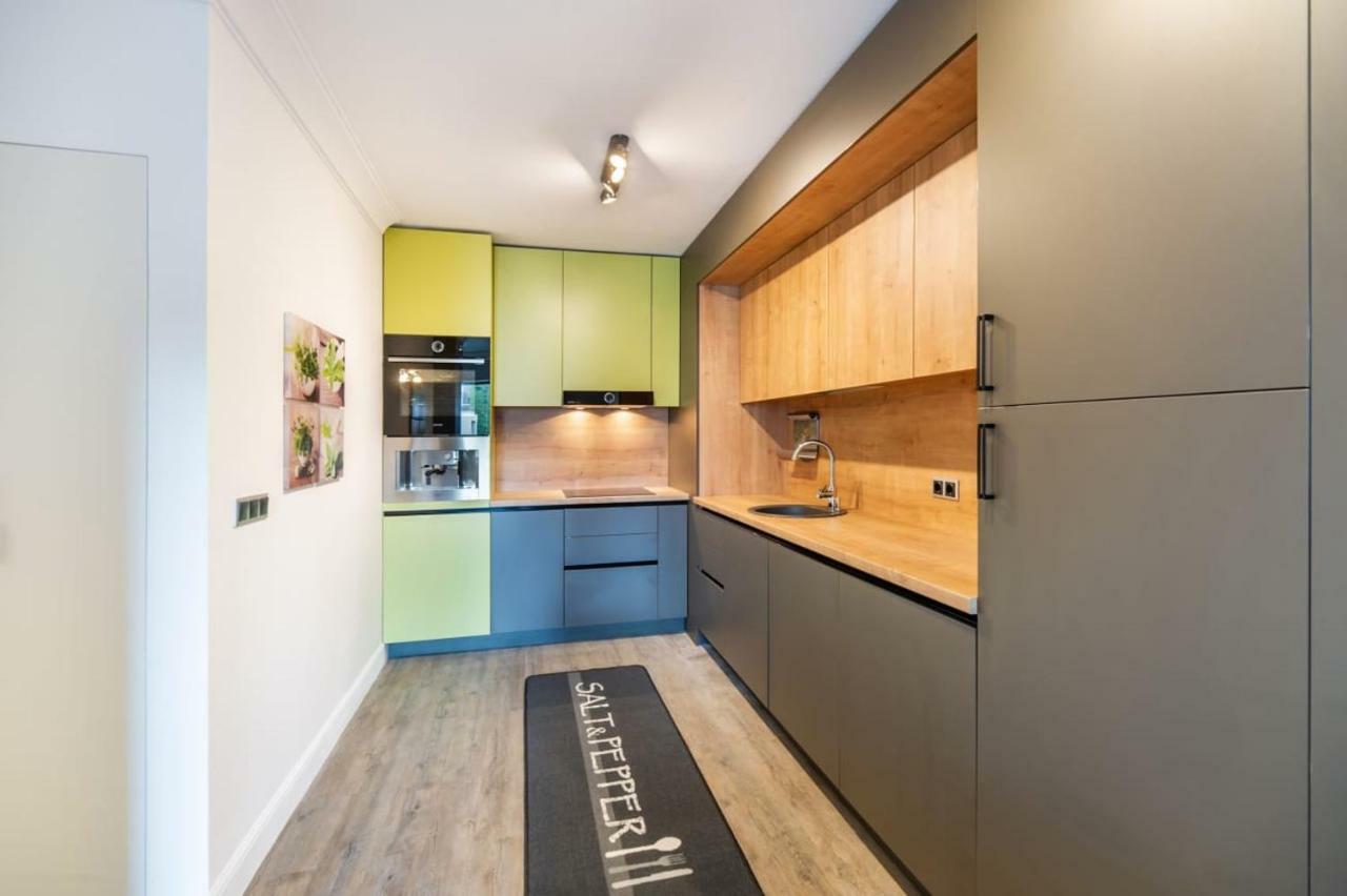 פויאנה ברשוב Sarah Deluxe Apartment In Silver Mountain מראה חיצוני תמונה