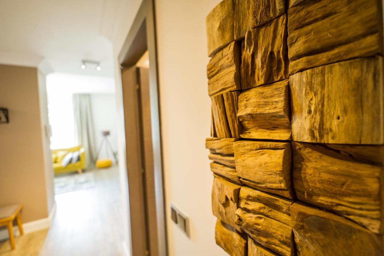 פויאנה ברשוב Sarah Deluxe Apartment In Silver Mountain מראה חיצוני תמונה